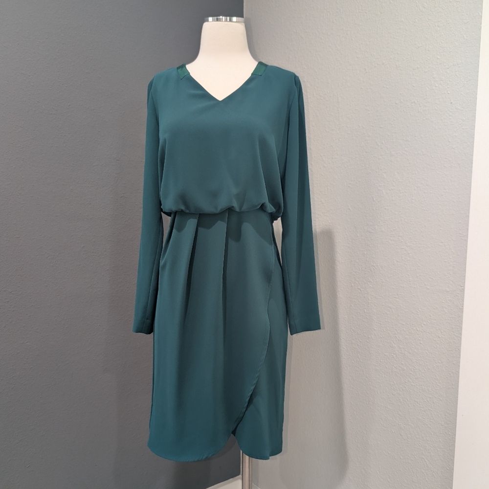 SARAR Emerald Green Long Sleeve Wrap Midi Dress - Size 36 (US 6)